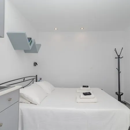 Milva Apartment *